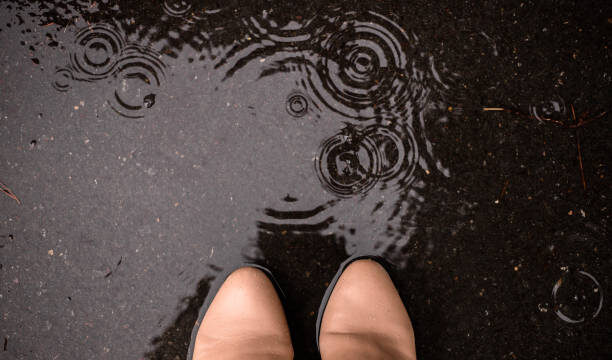 雨　革靴